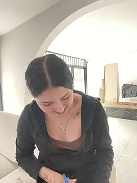 Celestee69 online show from 02-10-26, 07:29