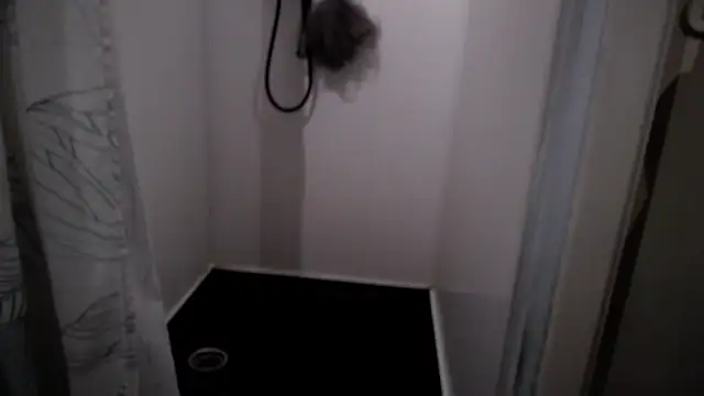 Snapshot of drieghe chatting on 02-22-26, 07:56 drieghe online show from 02-22-26, 07:56