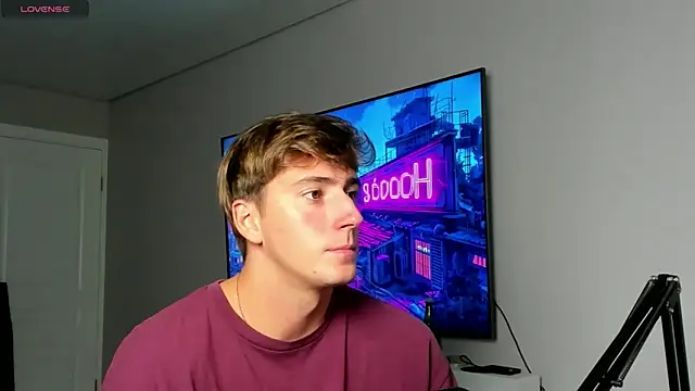 DaniHort online show from 09-21-25, 01:13