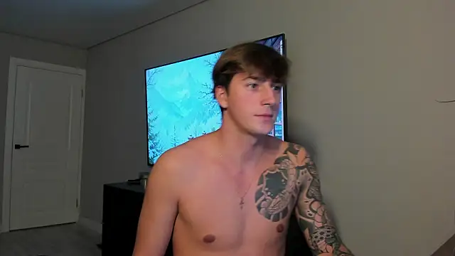 DaniHort online show from 02-02-26, 03:44