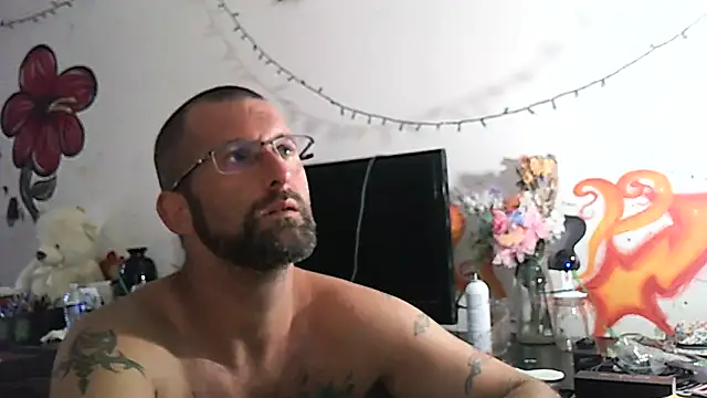 Snapshot of ladi3sfirst chatting on 09-12-25, 09:48 ladi3sfirst online show from 09-12-25, 09:48