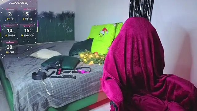 MilanaSkyingg online show from 12-15-25, 01:48