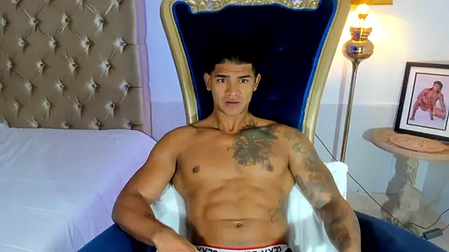 antonio  444 online show from 10-30-25, 12:17