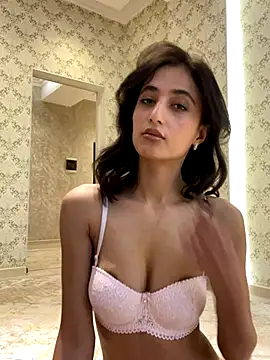 Snapshot of AriaXFlirt chatting on 11-30-25, 09:02 AriaXFlirt online show from 11-30-25, 09:02