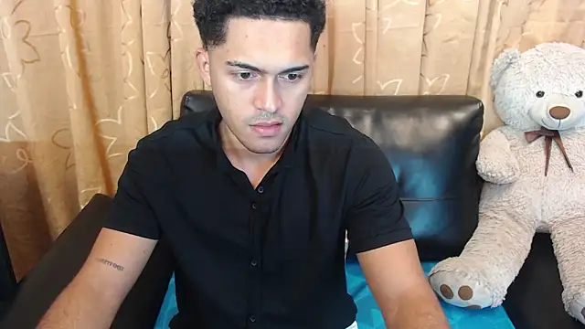 Derek Storm  online show from 04-02-26, 11:08