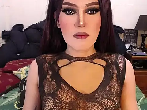 Snapshot of WILDDENNY1 chatting on 10-14-25, 10:32 WILDDENNY1 online show from 10-14-25, 10:32