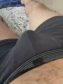 Snapshot of ScuffingBungalow chatting on 10-29-25, 07:15 ScuffingBungalow online show from 10-29-25, 07:15