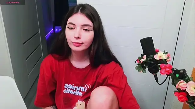 peachyness online show from 05-11-26, 06:16