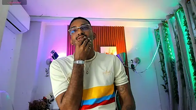 Darwin mayo online show from 11-20-25, 05:56