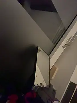 SweetTeenGirl online show from 11-18-25, 08:35