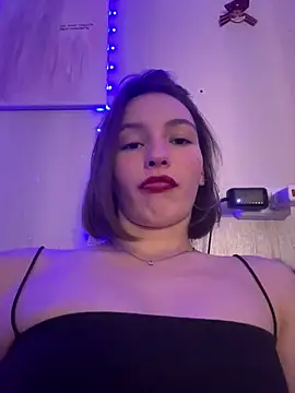 ZariaFlame online show from 11-02-25, 08:44