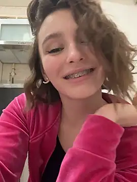 ZariaFlame online show from 01-12-26, 12:16