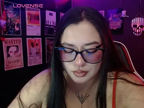 Snapshot of Ravendark_ chatting on 06-03-26, 07:19 Ravendark online show from 06-03-26, 07:19