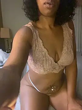 Snapshot of StaciDiamond chatting on 09-10-25, 09:53 StaciDiamond online show from 09-10-25, 09:53