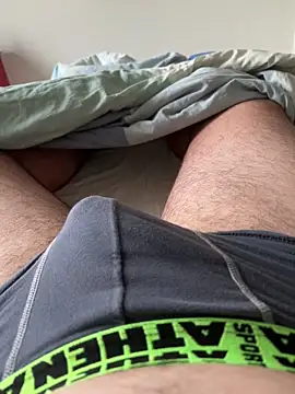 Snapshot of popooooooooool chatting on 10-03-25, 06:43 popooooooooool online show from 10-03-25, 06:43