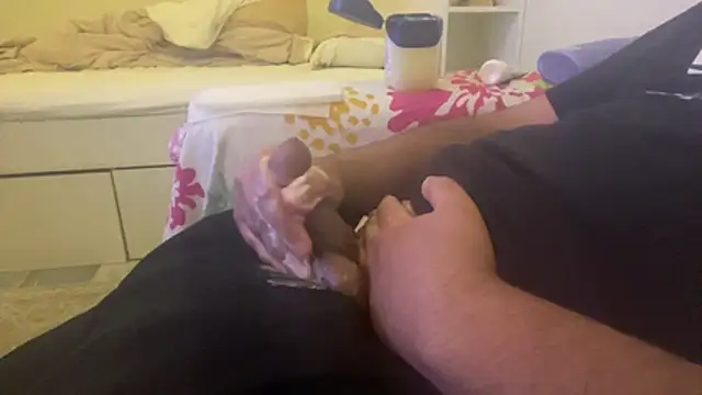 Snapshot of qnawafp chatting on 11-24-25, 07:52 qnawafp online show from 11-24-25, 07:52