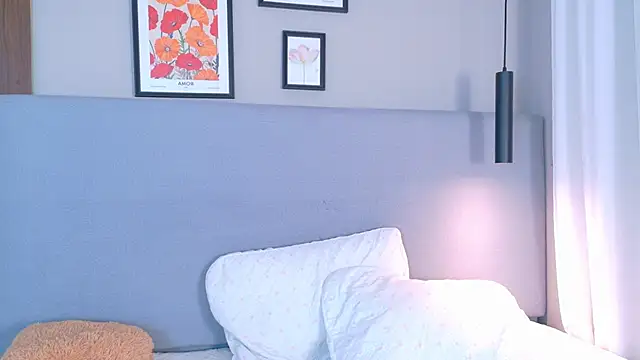 LanaRozz online show from 06-11-26, 12:32