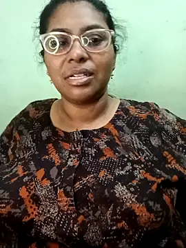 Snapshot of zara-mallus chatting on 10-01-25, 09:32 zara-mallus online show from 10-01-25, 09:32