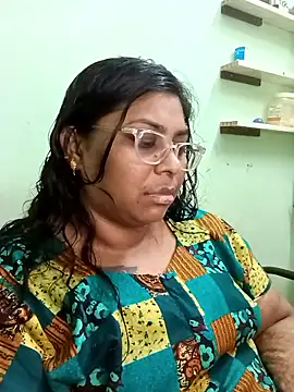 Snapshot of zara-mallus chatting on 10-07-25, 08:06 zara-mallus online show from 10-07-25, 08:06