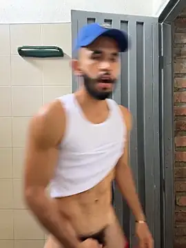 Snapshot of Jacksonfranco chatting on 10-27-25, 04:44 Jacksonfranco online show from 10-27-25, 04:44