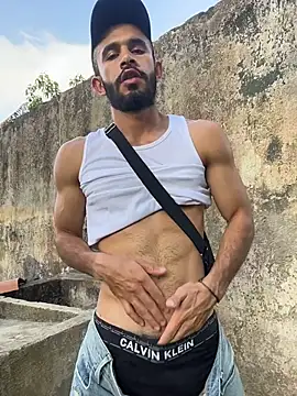 Snapshot of Jacksonfranco chatting on 11-03-25, 09:38 Jacksonfranco online show from 11-03-25, 09:38