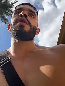 Snapshot of Jacksonfranco chatting on 11-06-25, 08:21 Jacksonfranco online show from 11-06-25, 08:21