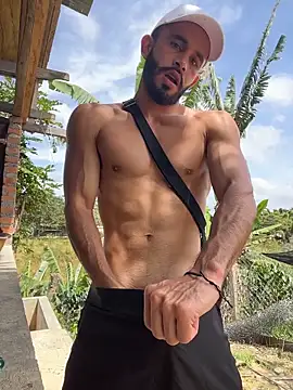 Snapshot of Jacksonfranco chatting on 11-11-25, 03:12 Jacksonfranco online show from 11-11-25, 03:12