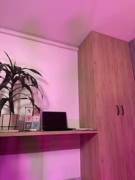 Atenea Clerk online show from 04-23-26, 12:29