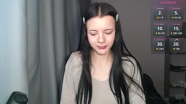 EvaXanny online show from 04-28-26, 04:39