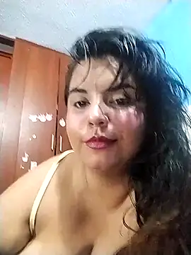 Snapshot of SamiBoobsxx chatting on 09-18-25, 05:42 SamiBoobsxx online show from 09-18-25, 05:42