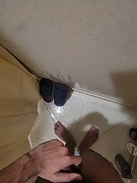 catluvr999 online show from 02-25-26, 03:16