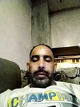 Snapshot of salimbasha chatting on 09-08-25, 07:13 salimbasha online show from 09-08-25, 07:13