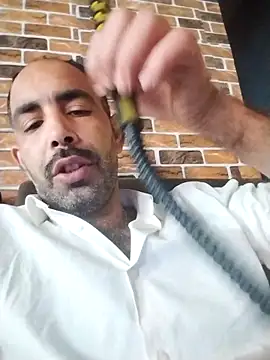 Snapshot of salimbasha chatting on 09-26-25, 08:40 salimbasha online show from 09-26-25, 08:40