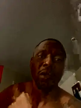Snapshot of 1LongJohn1 chatting on 06-10-26, 07:07 1LongJohn1 online show from 06-10-26, 07:07