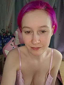 Fuzzy Unicorn online show from 03-20-26, 07:52