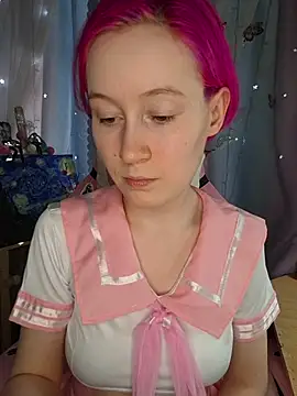 Fuzzy Unicorn online show from 04-17-26, 10:18