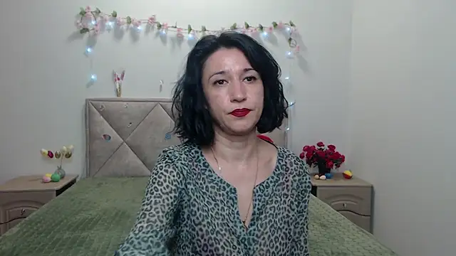 Snapshot of CameronEnns chatting on 04-03-26, 12:25 CameronEnns online show from 04-03-26, 12:25