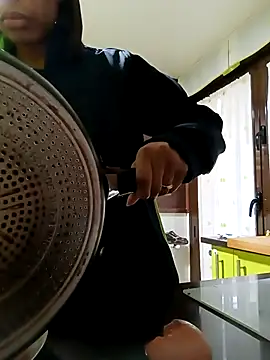 Flacidas online show from 11-24-25, 01:00