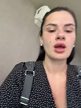 MiraReach online show from 02-25-26, 02:32