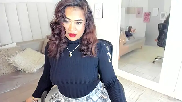 Snapshot of veronica_b07 chatting on 05-15-26, 02:57 veronica b07 online show from 05-15-26, 02:57