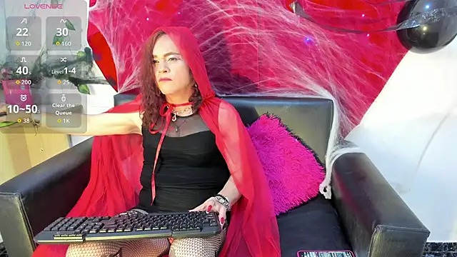 Snapshot of Mishell_Bons chatting on 10-27-25, 06:23 Mishell Bons online show from 10-27-25, 06:23