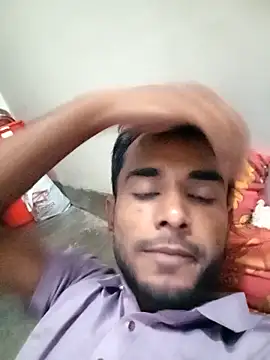 Snapshot of Hotty-couple063 chatting on 09-08-25, 05:01 Hotty-couple063 online show from 09-08-25, 05:01