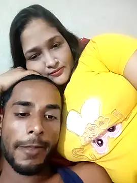 Snapshot of Hotty-couple063 chatting on 09-09-25, 08:47 Hotty-couple063 online show from 09-09-25, 08:47