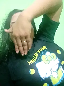 Snapshot of Hotty-couple063 chatting on 09-28-25, 06:24 Hotty-couple063 online show from 09-28-25, 06:24