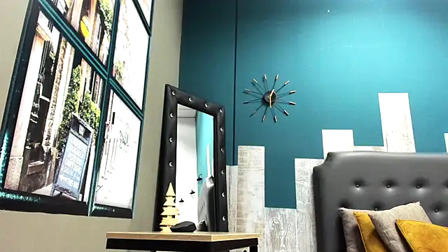 Ian1  online show from 11-25-25, 11:21