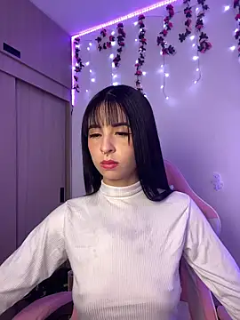 Lia  1 online show from 01-06-26, 09:07