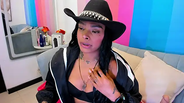 EmmaEbony  online show from 07-22-26, 11:02