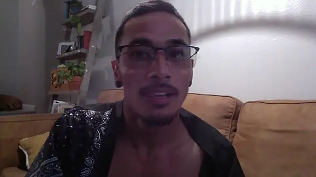 Snapshot of tanjir020 chatting on 09-17-25, 04:41 tanjir020 online show from 09-17-25, 04:41