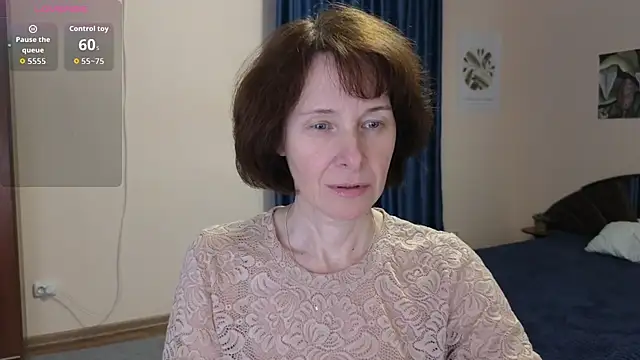 Lia Tito online show from 12-15-25, 01:04