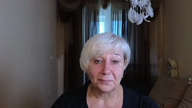 Snapshot of Milana_Milky chatting on 10-02-25, 05:14 Milana Milky online show from 10-02-25, 05:14